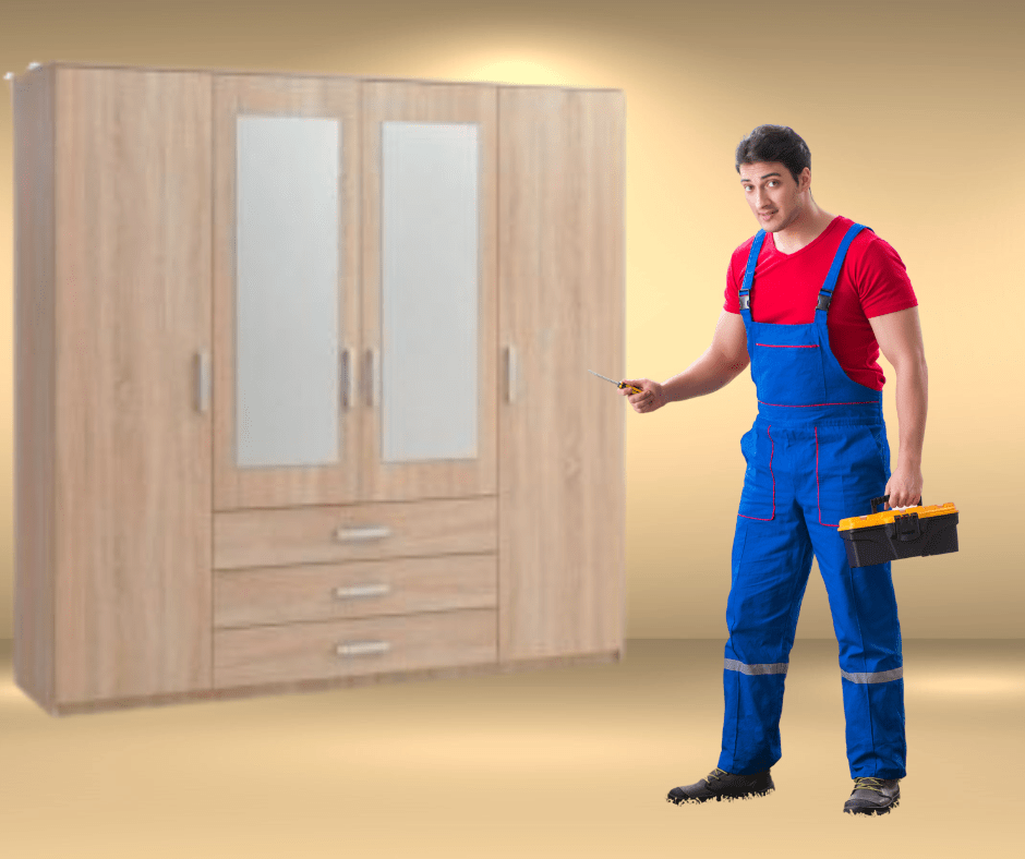 Συναρμολόγηση τετράφυλλης ντουλάπας Συναρμολόγηση τετράφυλλης ντουλάπας