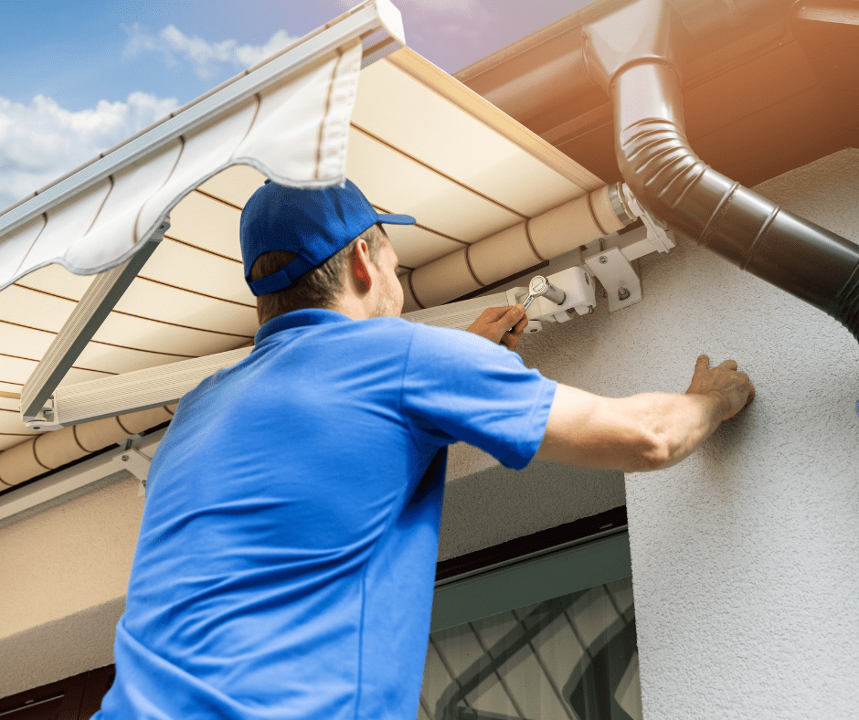 Τοποθέτηση χειροκίνητης τέντας Τοποθέτηση χειροκίνητης τέντας